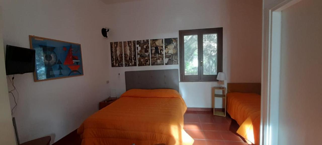 La Pineta Villa Favignana Bagian luar foto